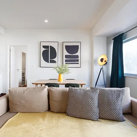 Apperol Escape - By Misha's Place 2a * Lisboa