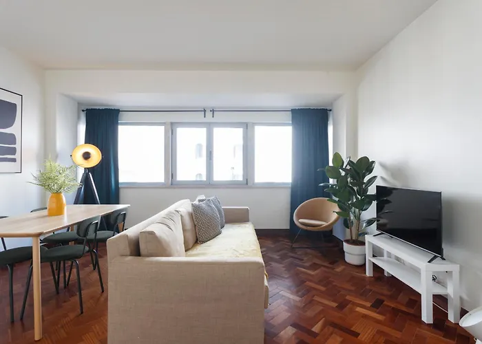 Apperol Escape - By Misha's Place 2a Апартаменты
